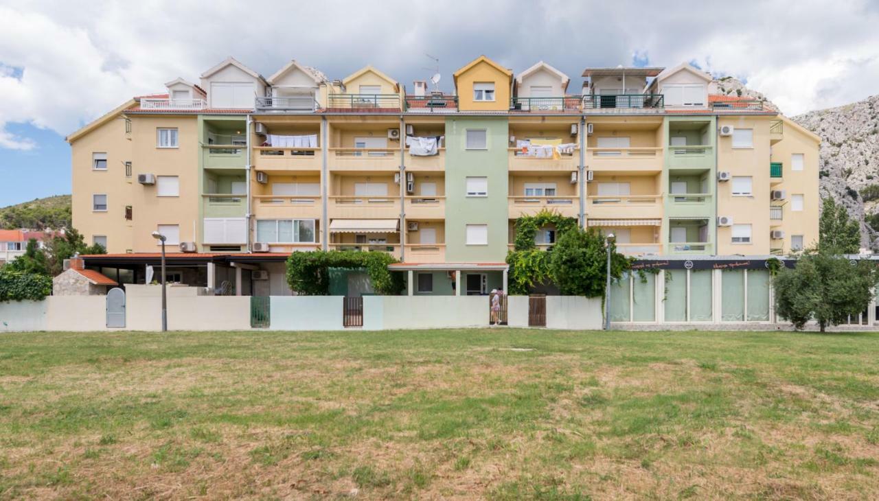 Natali Apartamento Omiš Exterior foto