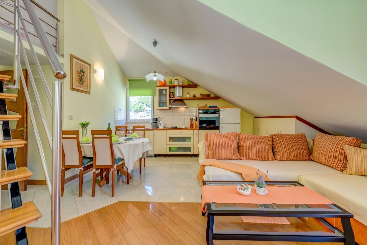 Natali Apartamento Omiš Exterior foto